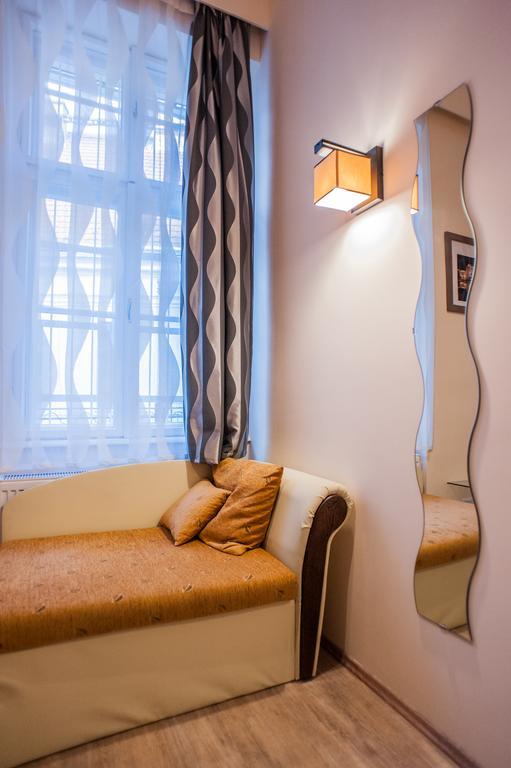 All In Apartman Budapest Bilik gambar